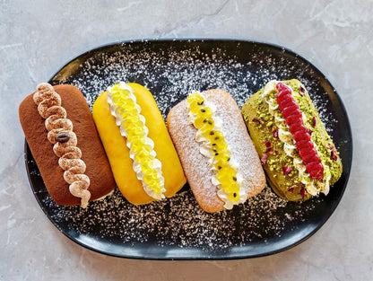 The New Yorker                                     12 Pack Cream Buns