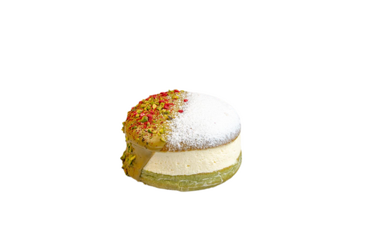 Pistachio raspberry Fresh Cream (INSTORE ONLY)